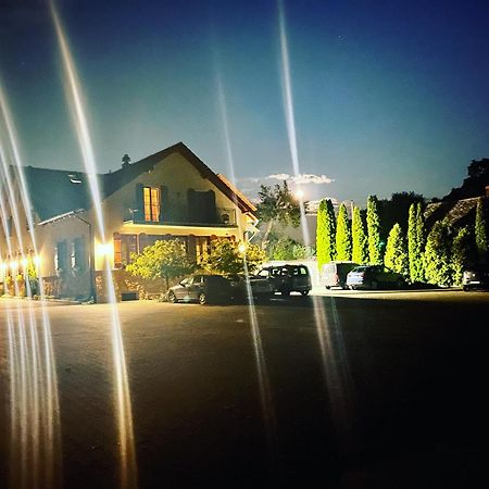 Hotel Radzewice Exterior foto